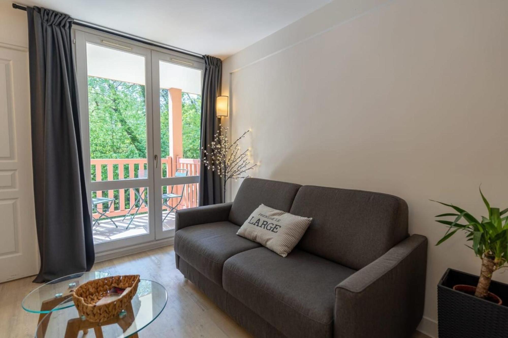 Beautiful Flat With Swimming Pool Tennis Court And Private Car Parking 109 Le Touquet Екстер'єр фото